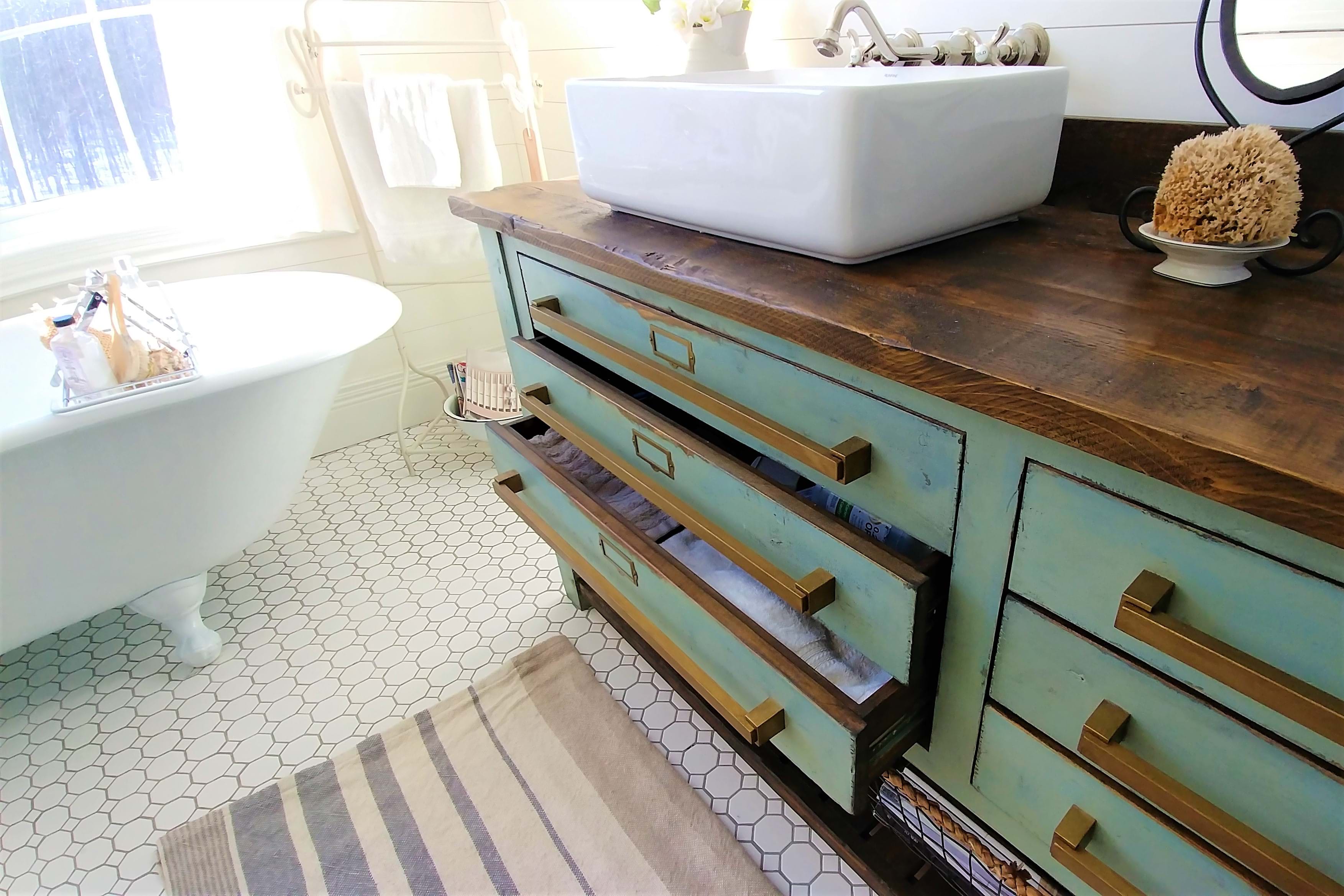 Salle de bain lumineuse
