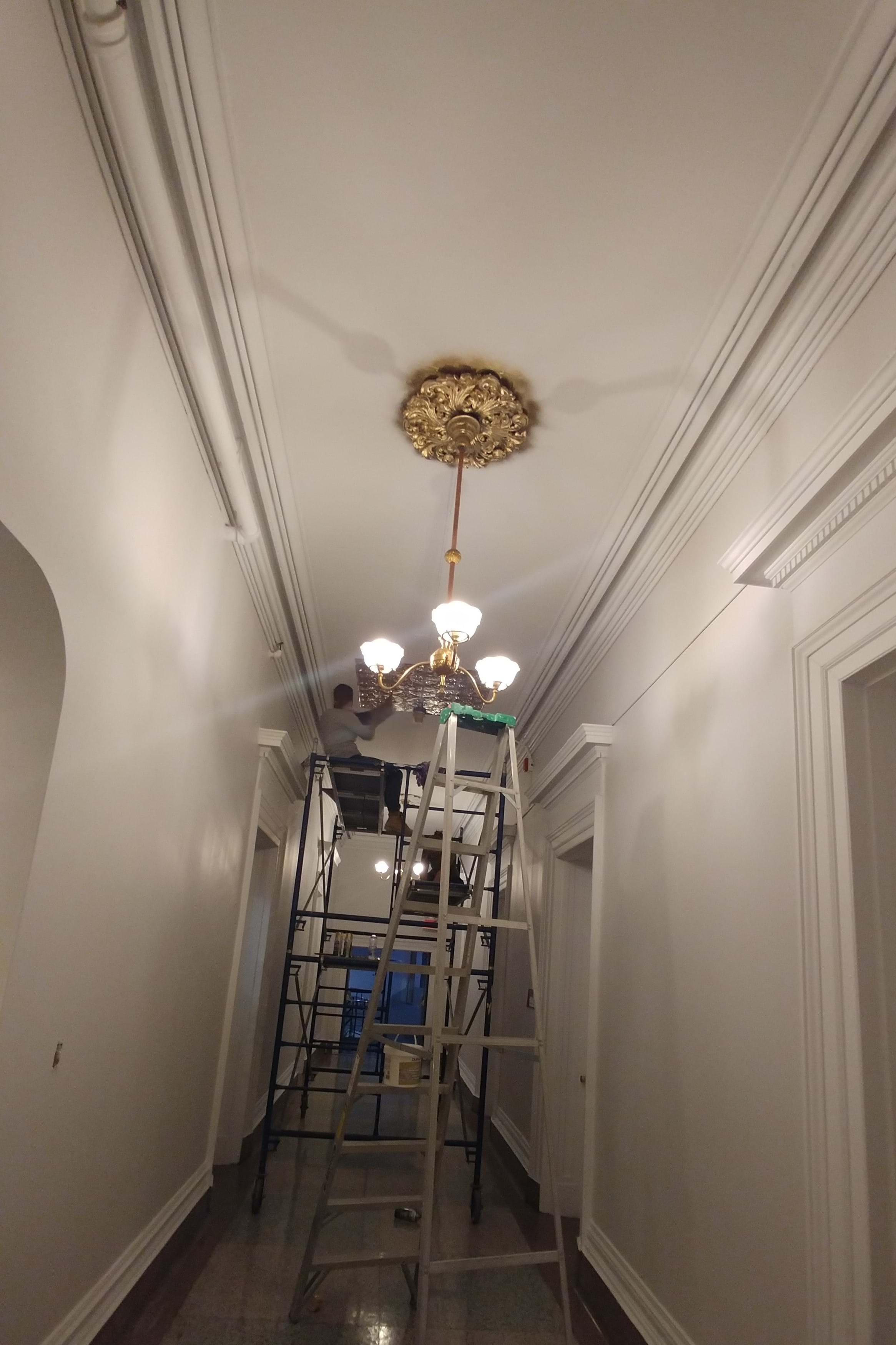 Plafond en feuille d'or