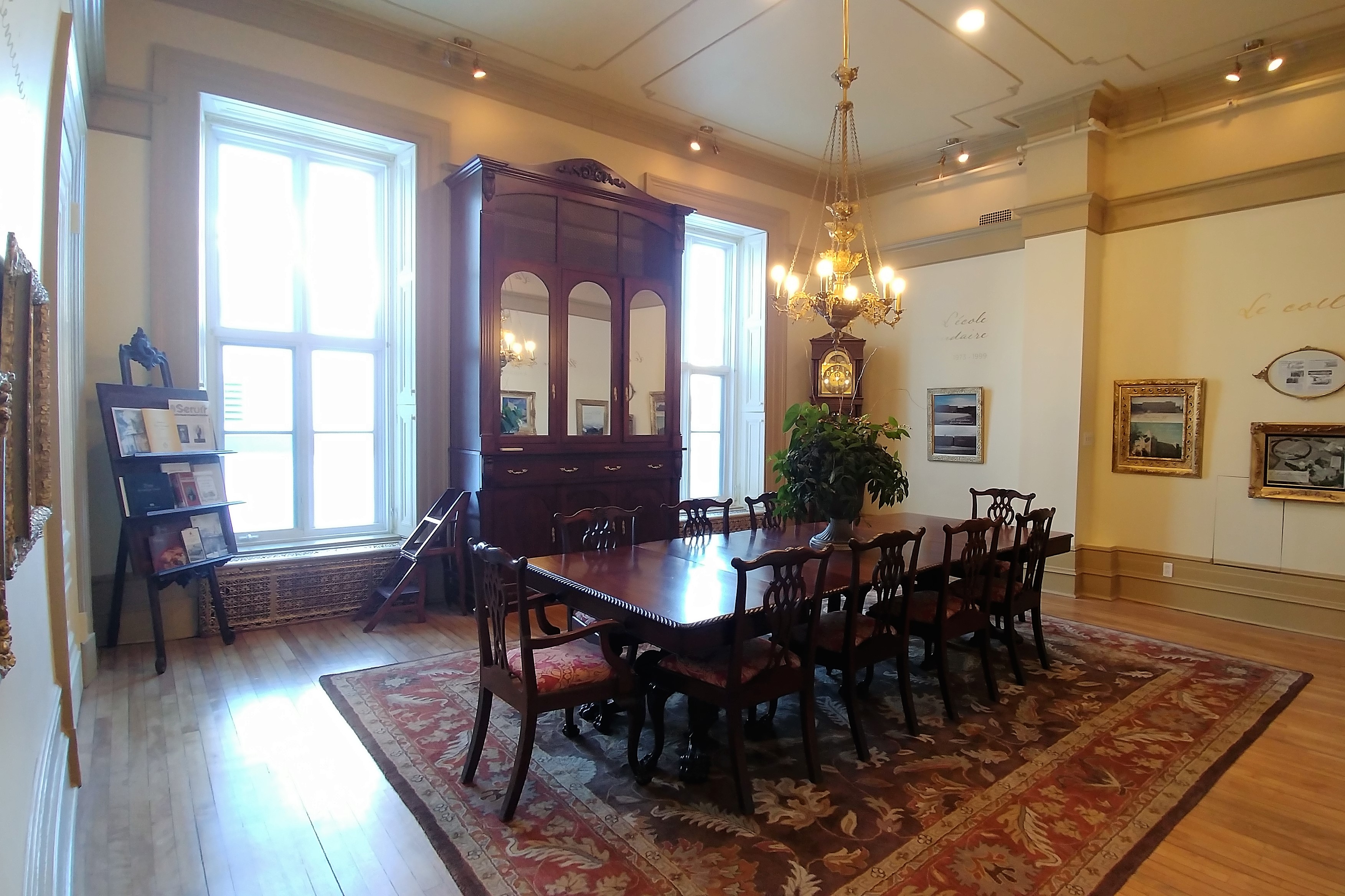 Salle des archives et musée