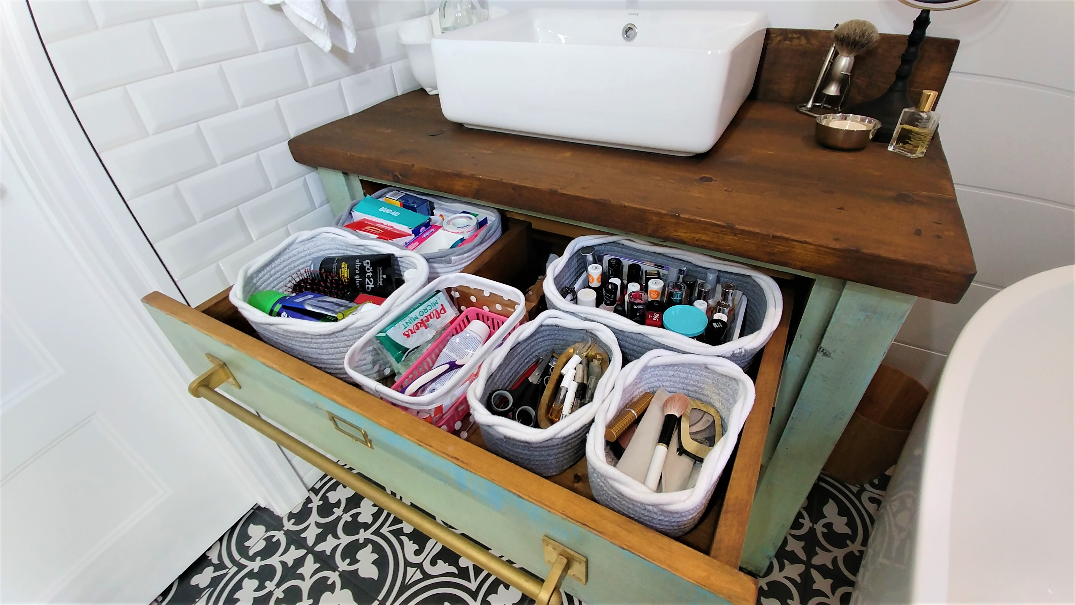 Rénovation de petite salle de bain complète