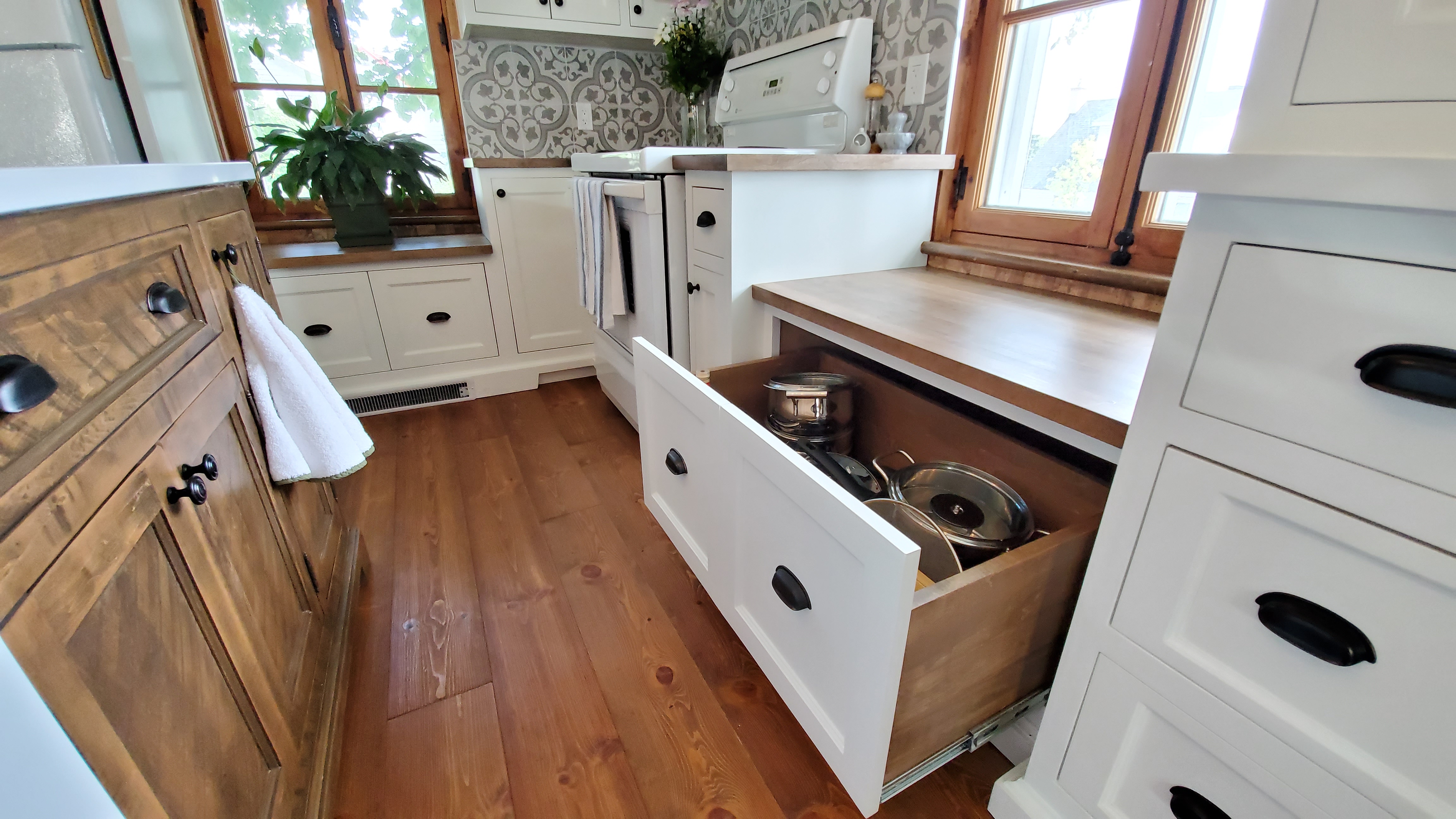 Cuisine en bois massif à Boischatel