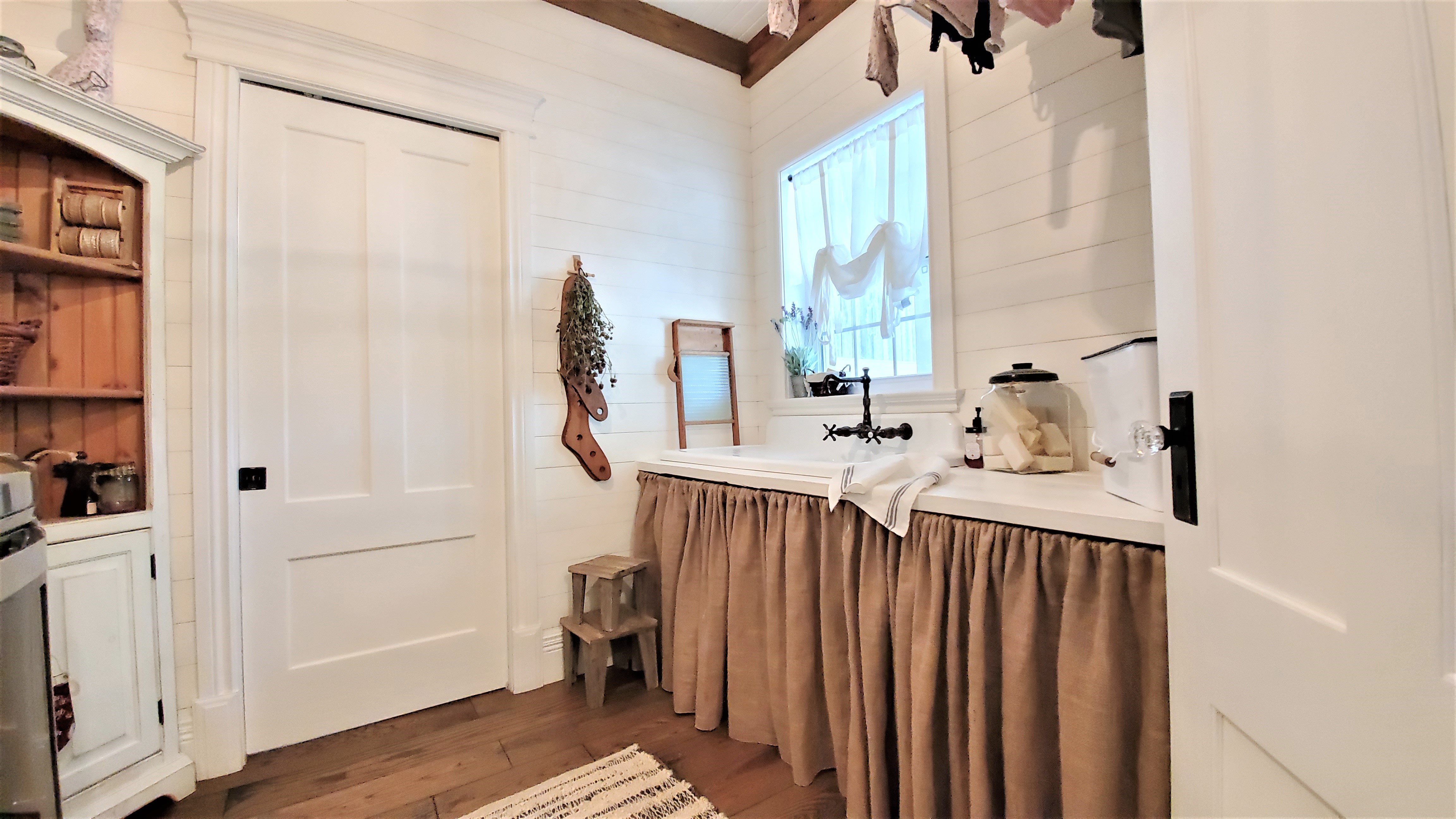 Salle de lavage bien pensée