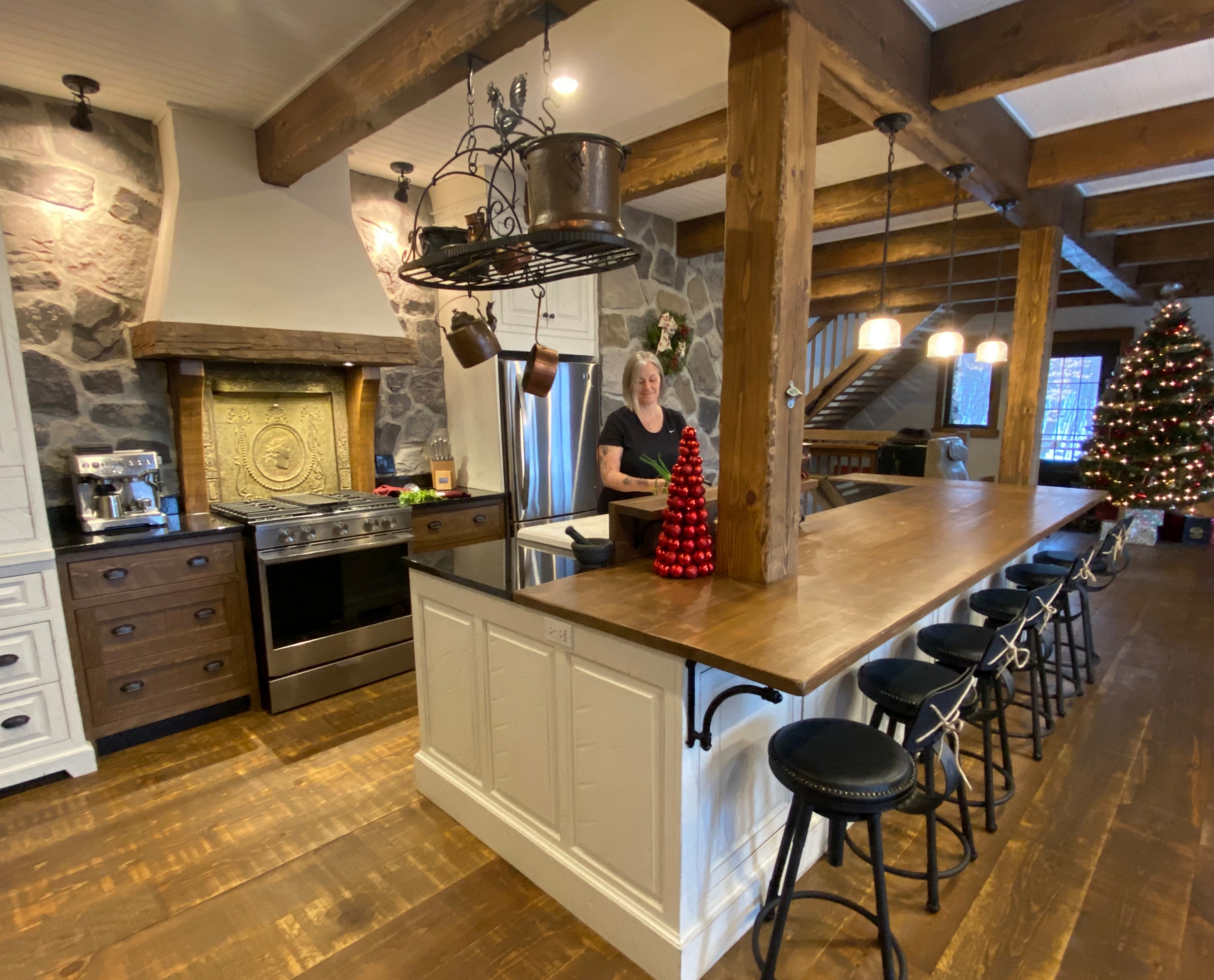 Construction style ranch-rustic dans les Laurentides