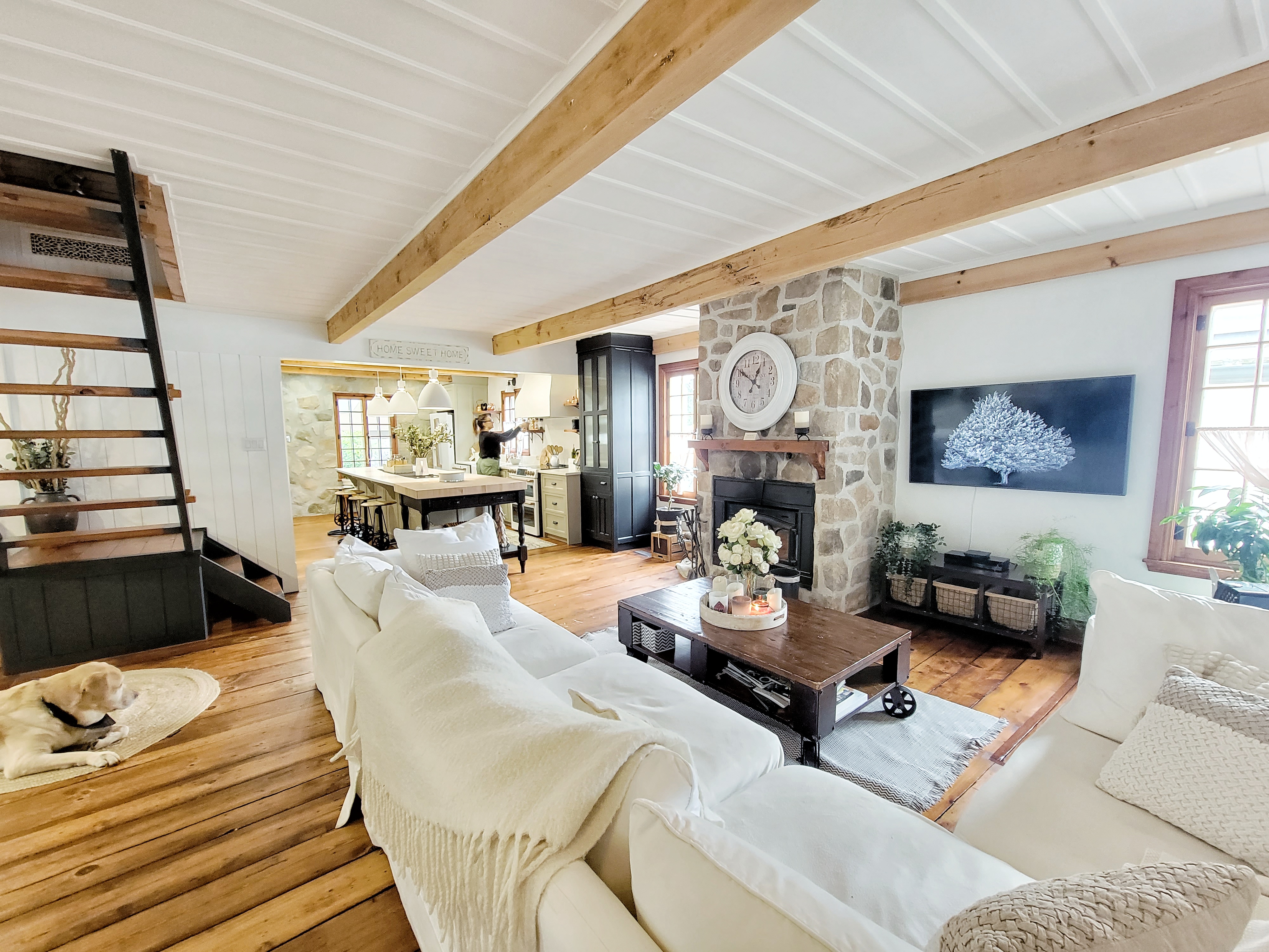 Ancestrale en pièces sur pièces de 1881 dans le Vieux Boucherville