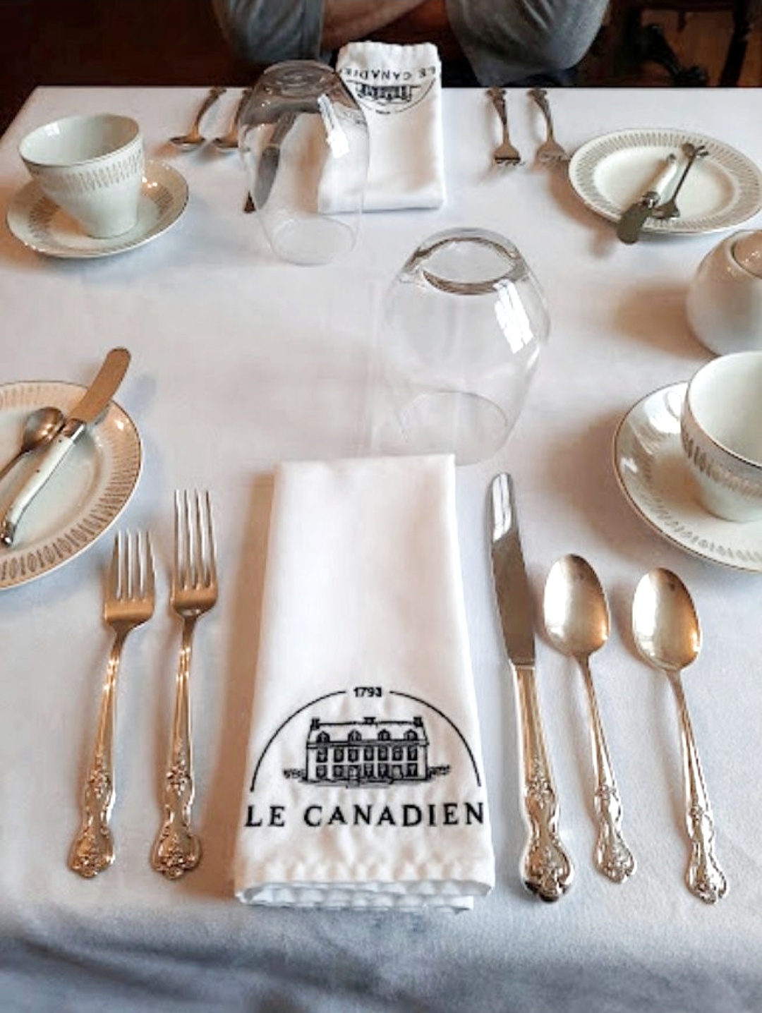 La maison Roland L'Étourneau rénovée en Bed & Breakfast