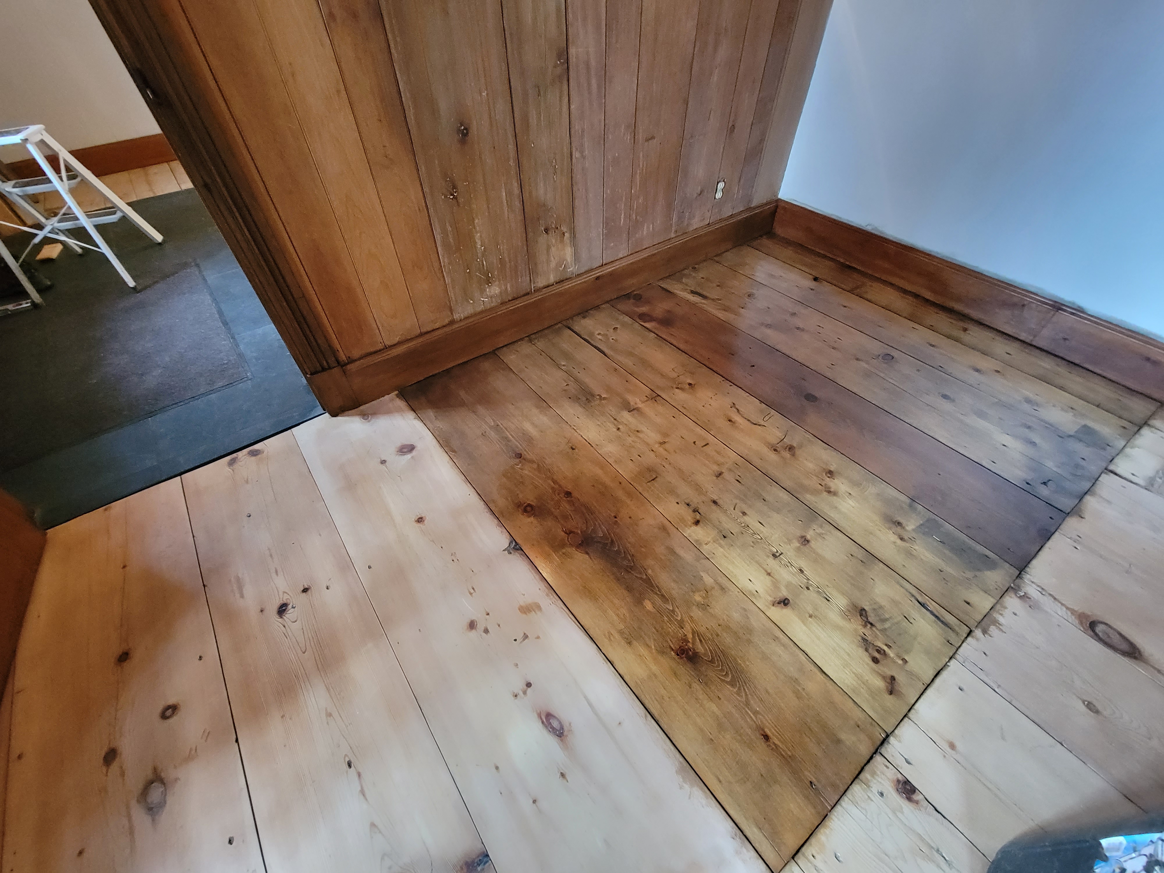 Chaises à os de mouton