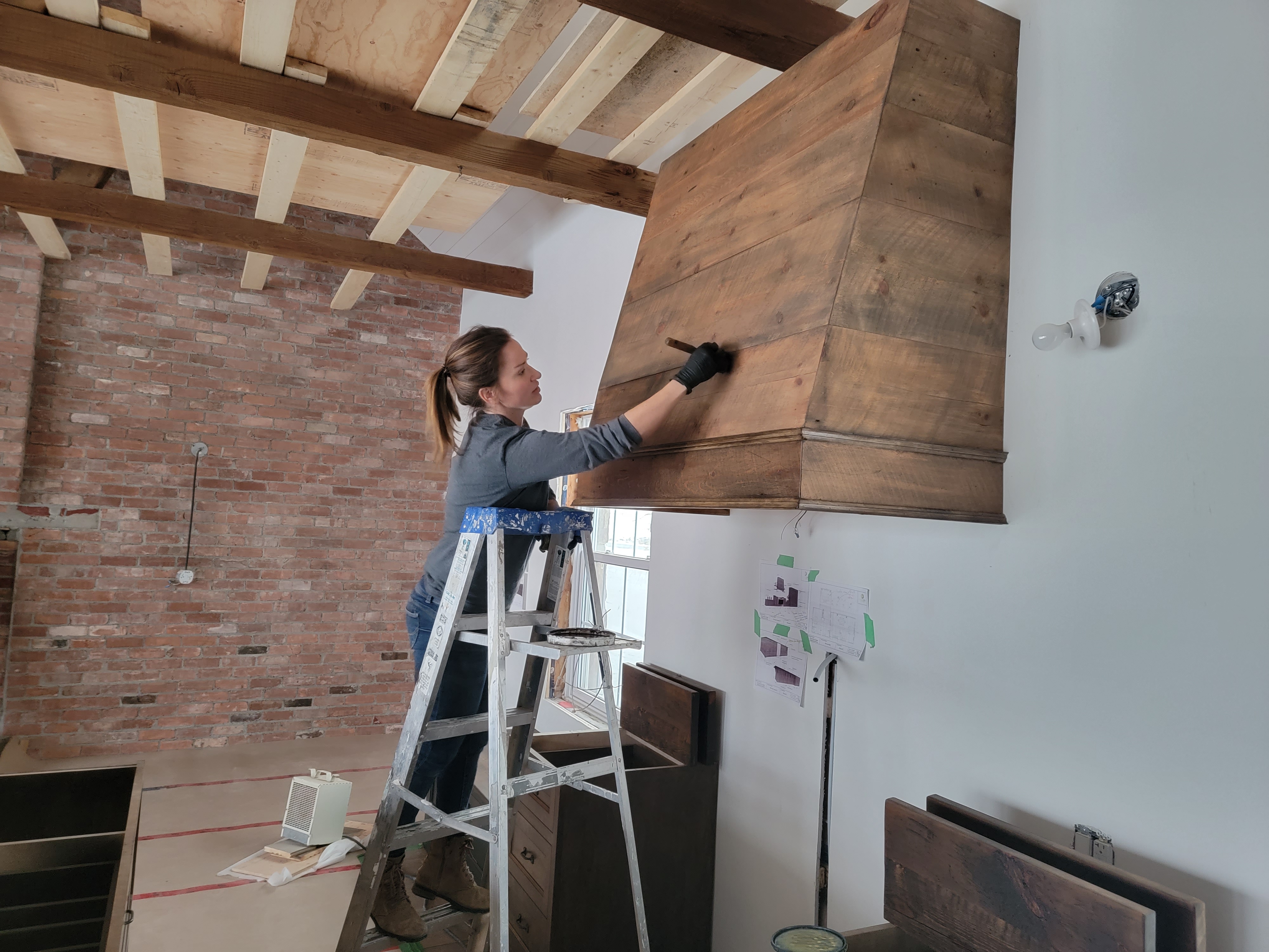 Brunissement de poutres