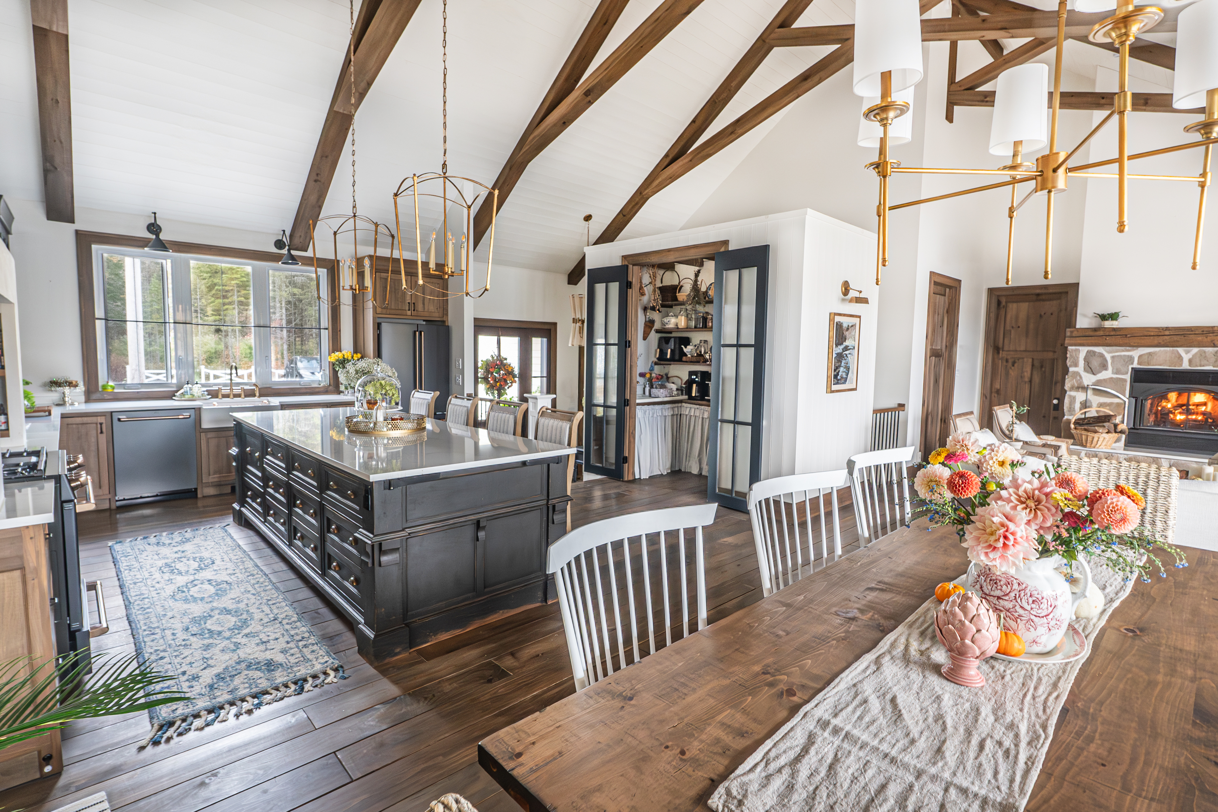Design French Country en bord de lac