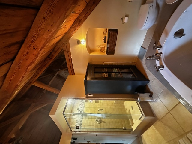 Vanité en bois antique l'Acadie