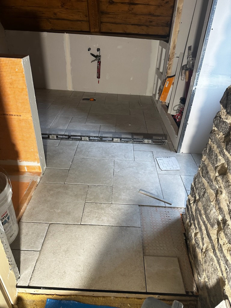 Vanité en bois antique l'Acadie