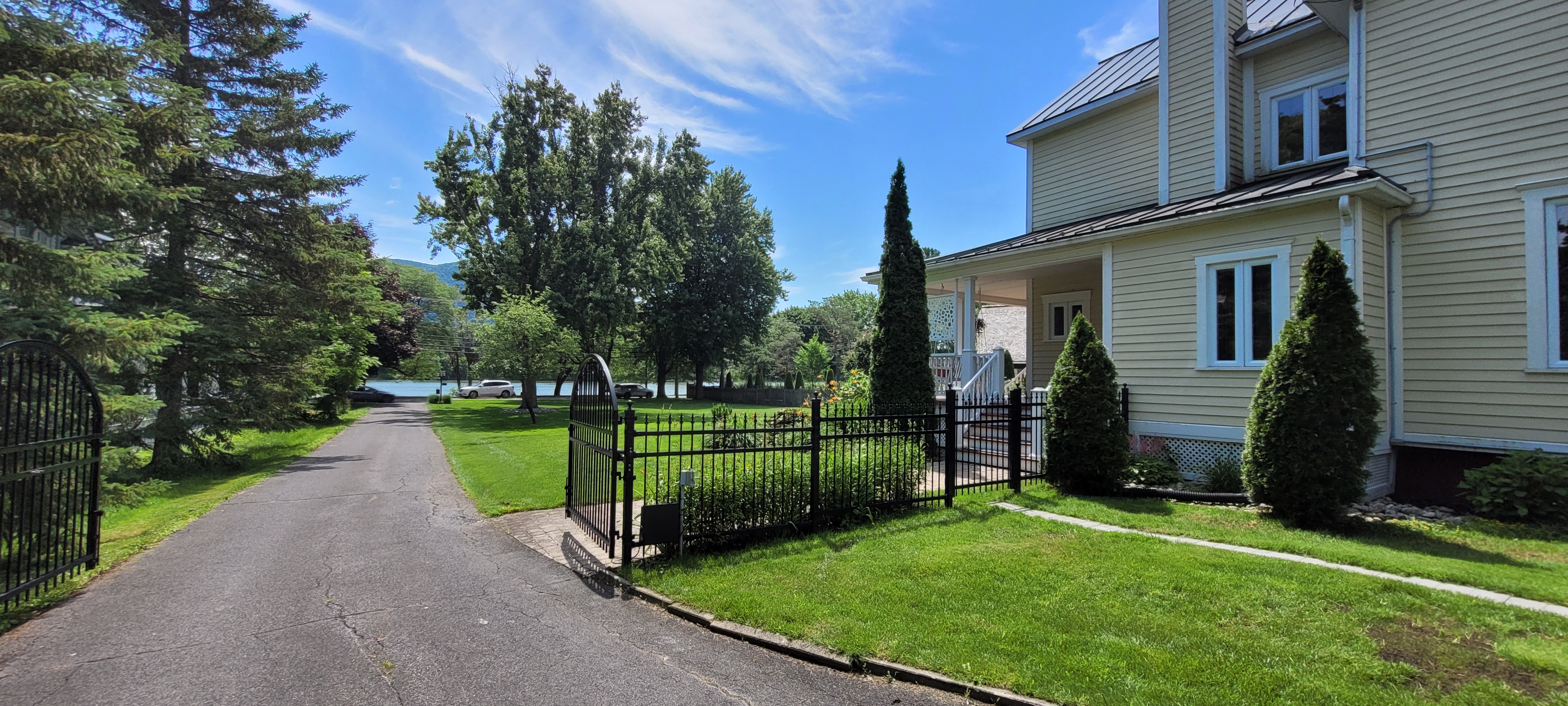 Double agrandissement maison ancestrale Beloeil